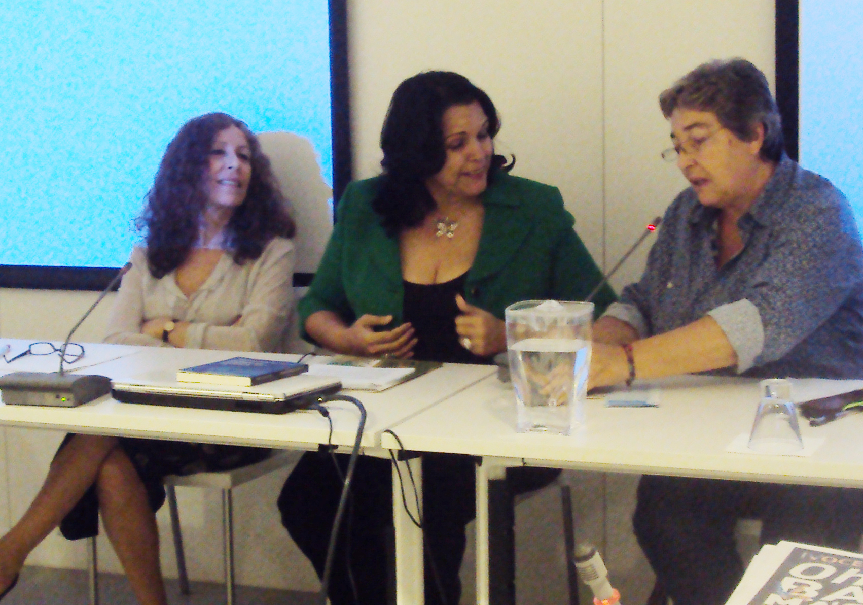 Constanza Moreira, Minou Tavárez Mirabal y Lucy Garrido